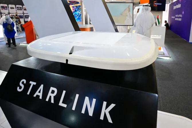 „Starlink“ terminalas / GIUSEPPE CACACE / AFP