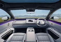 Electric car 'Xpeng L03' (2026) also has a hybrid version