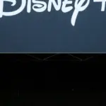 „Disney“ pasirašė sutartį, leidžiančią „TikTok“ vartotojams įkelti filmų ištraukas