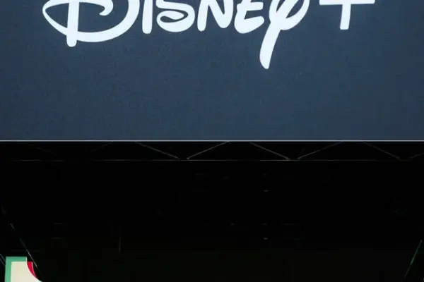 „Disney“ pasirašė sutartį, leidžiančią „TikTok“ vartotojams įkelti filmų ištraukas