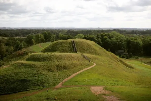 A spectacular sight on Medvėgalis: the hillfort will become the stage for a musical performance