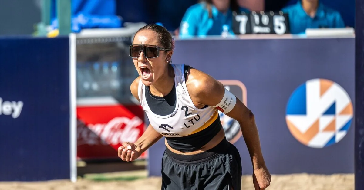 Two Lithuanian beach volleyball teams started the European Championship victoriously