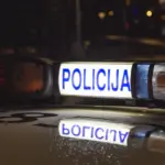 Širvintų rajone naktį į namą mestas Molotovo kokteilis