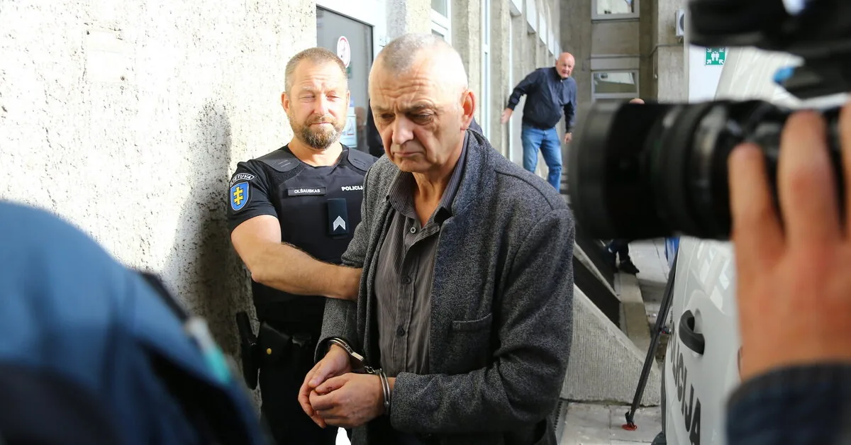 Paramediko nužudymo byloje įtariamas Egidijus Gaigalas returned from detention to work at Biržai Hospital