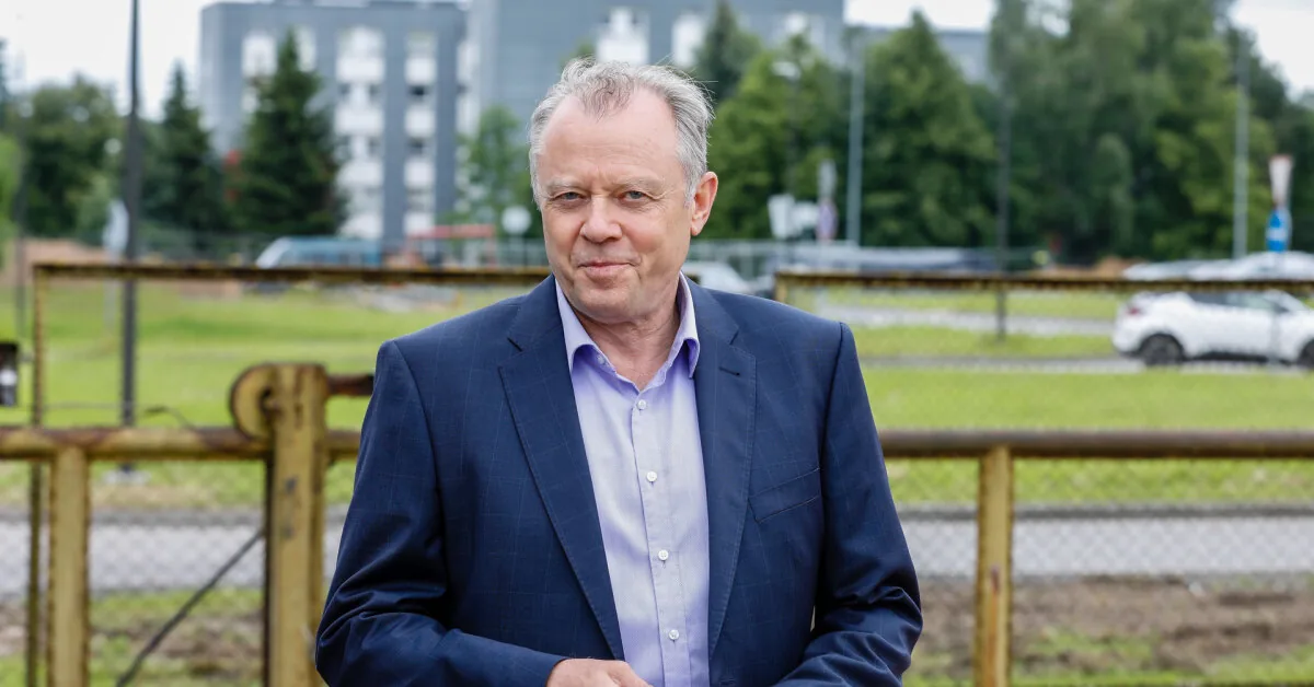 The court temporarily prohibited the dismissal of the head of "Autokausta" and two related companies