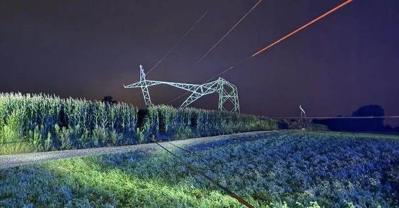 Poland was ravaged by another storm – it threw lightning, knocked down power poles, there are injured