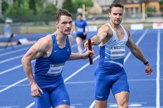 Photo by Alfredas Pliadis/Lukas Šermukšnis (left)