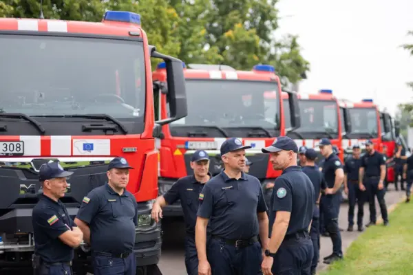In Lithuania – a welcome for firefighters and medics returning from missions in France and Ukraine