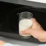It can end badly: experts warn about the danger of heating this drink in the microwave
