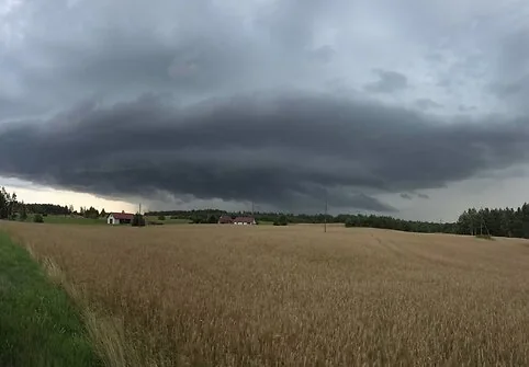 Storm near Leipalingis