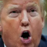 Trumpas issued an ultimatum: will close if his name is not used