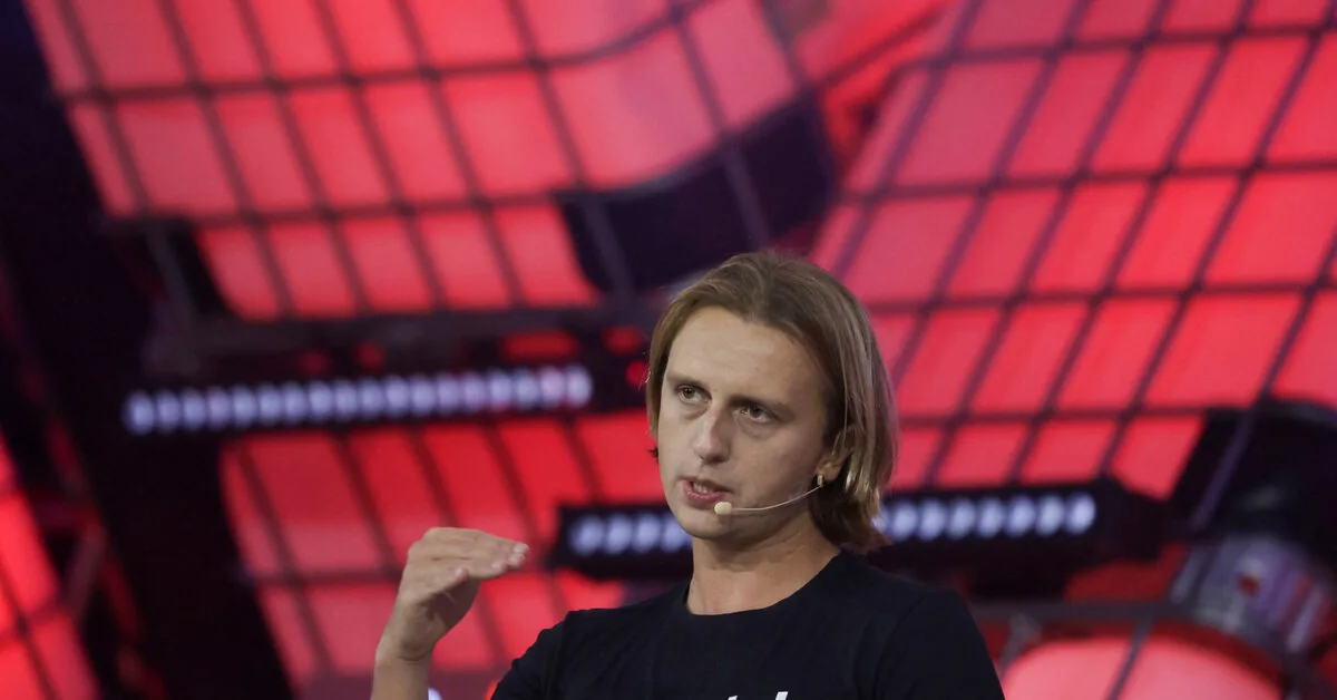 „Revolut“ vadovui – pretenzija dėl už superjachtą nesumokėtų komisinių