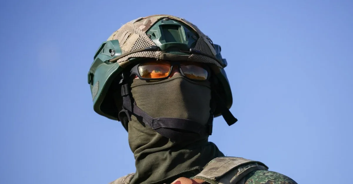 Russian soldier wandered with a knife in occupied Crimea: 4 dead