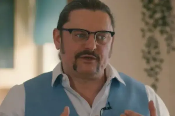 Nutrition expert reveals how he eats himself: forget calories and plans