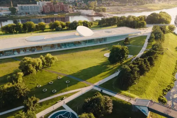 Commemoration of the Baltic Way in Kaunas: a concert awaits on the roof of the "Science Island"