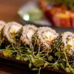 Nepaisant kylančių kainų, Lenkijoje atsidaro vis daugiau restoranų
