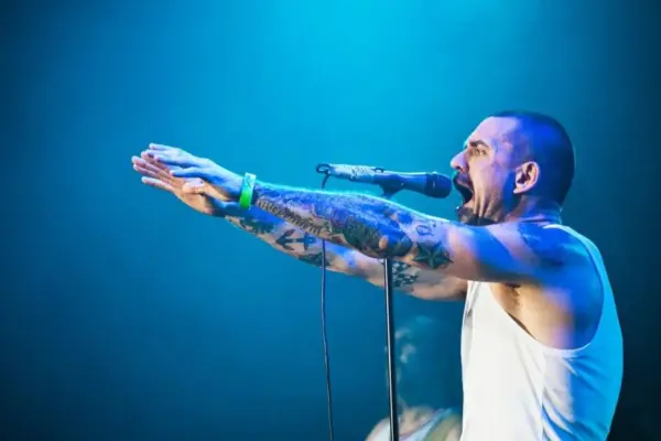 The leader of the rock band "Lyapis Trubetskoy," who criticized the Lukashenko regime, has been sentenced in Belarus in absentia