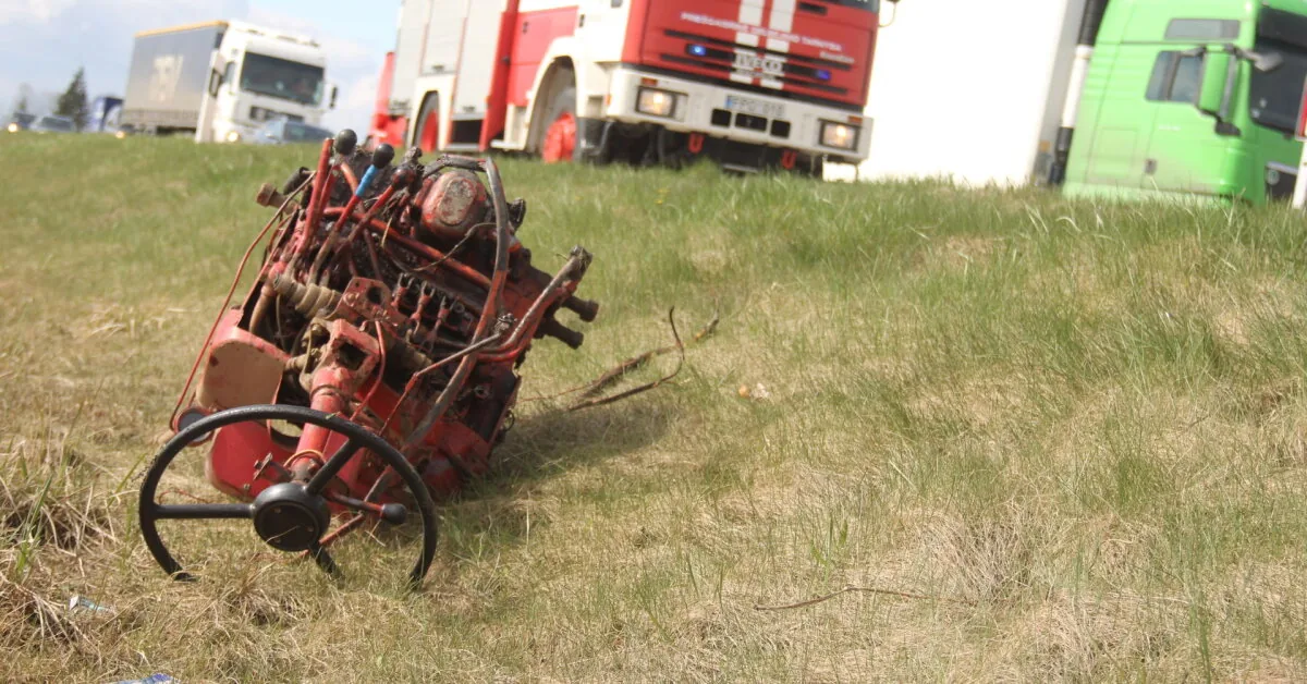 In Šiauliai, a homemade tracked tractor crashed into a car and overturned