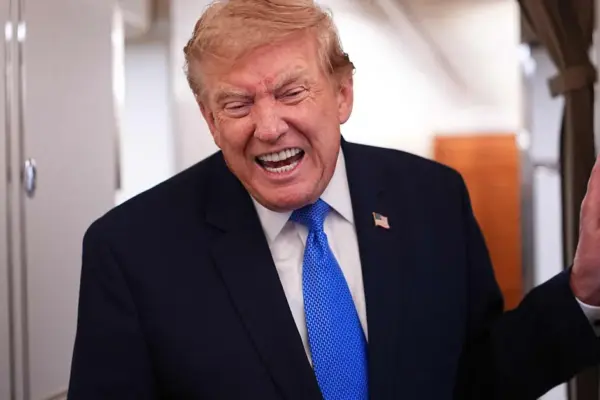 Donald Trump tells Iranians to negotiate or surrender