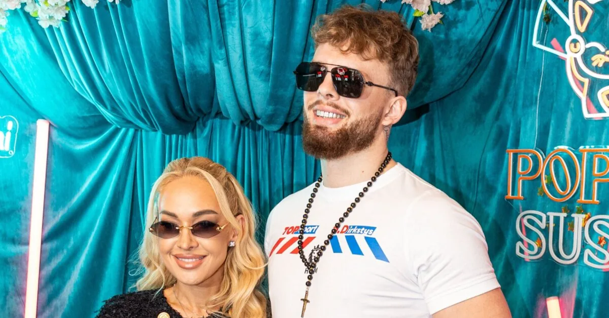 Oksana Pikul and Dominykas Dirkstys broke up
