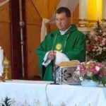 Priest accused of possessing child pornography defends himself: family representatives also speak out