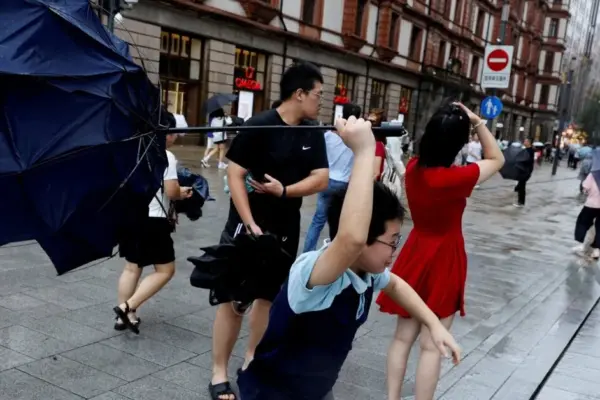 China reacted strictly: evacuated over a million people