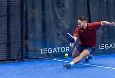 Why are padel rackets breaking popularity records in this sport? Only those who have tried the courts know the answer