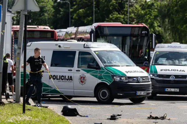 In Vilnius district, 4 people were injured in a collision between two VW cars, including a minor