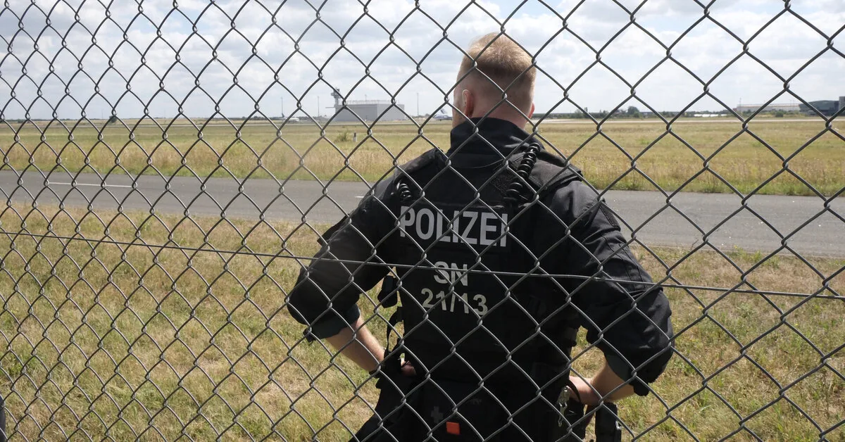 Russia called the drone with explosives at the German airport a "staged provocation"