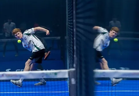 Why are padel rackets breaking popularity records in this sport? Only those who have tried the courts know the answer