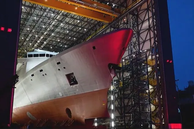 Frame from the video/Polish warship „Wicher“