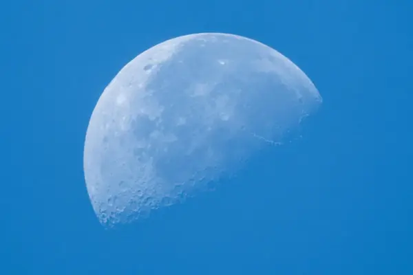 A part of the SpaceX rocket crashed onto the surface of the Moon