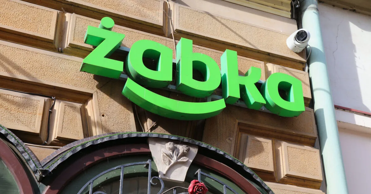 Poland investigates attacks against the "Żabka" retail chain