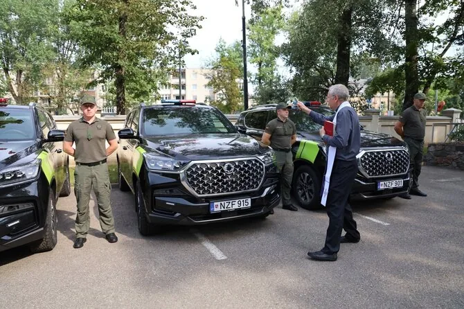 VSAT nuotr./Pasieniečių visureigiai KGM Rexton