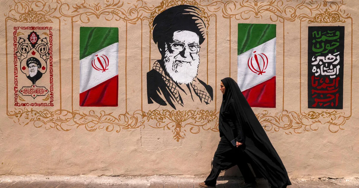 Iran announces it will not open the Strait of Hormuz until the US meets all of Tehran's conditions