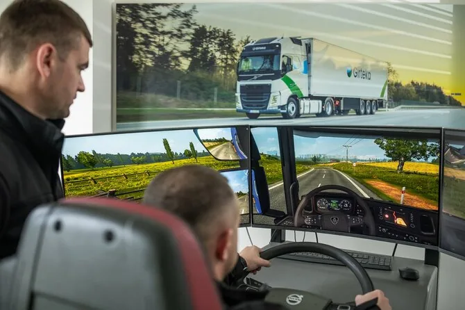 „Girteka“ nuotr./„Girteka“ apie saugų vairavimą: patirtis prie vairo svarbi, bet vien jos nepakanka