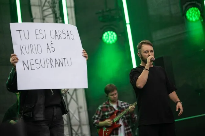 Gintarė Daknytė photo/Dominykas Vaitiekūnas and the deaf community project 'We Didn’t Agree Like This'