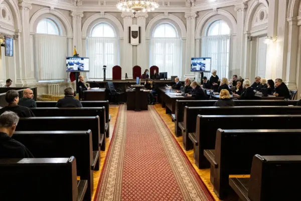 Astra Astrauskaitė acquitted in the case of riots near the Seimas, Antanas Kandrotas left imprisoned