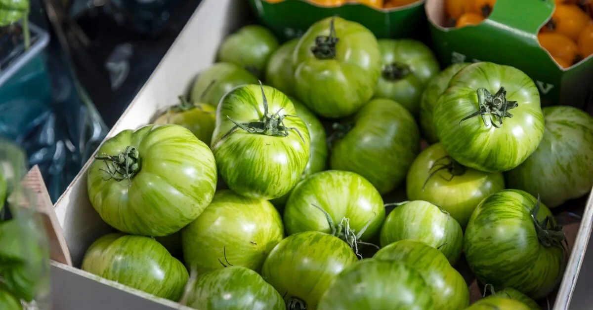 Put this with green tomatoes – they will ripen much faster: a simple trick