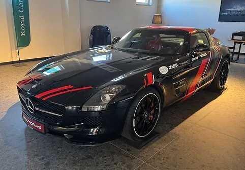 Mercedes-Benz SLS AMG Coupé