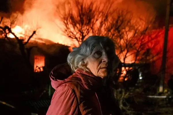 Russia struck a warehouse in Ukraine: killed 3 people