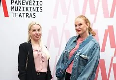 Premjeros svečiai