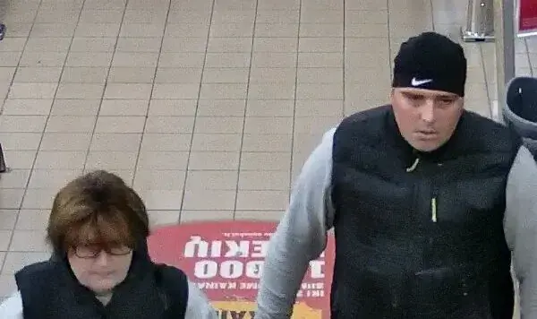 A tool was stolen from a shopping center in Alytus, police are looking for a man and a woman