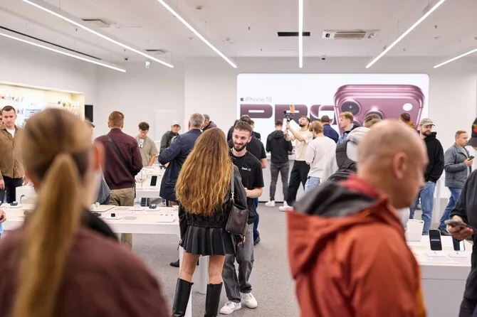 Apple photo/Newest Apple devices already in Lithuania: their official sales have started