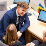 Seimas will consider a proposal that only imprisonment should be threatened for malicious avoidance of child support payments