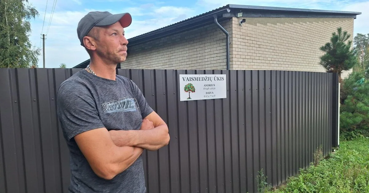 Andrius, who lives near the drone discovery site, does not make a big deal out of the situation: I neither saw nor heard anything