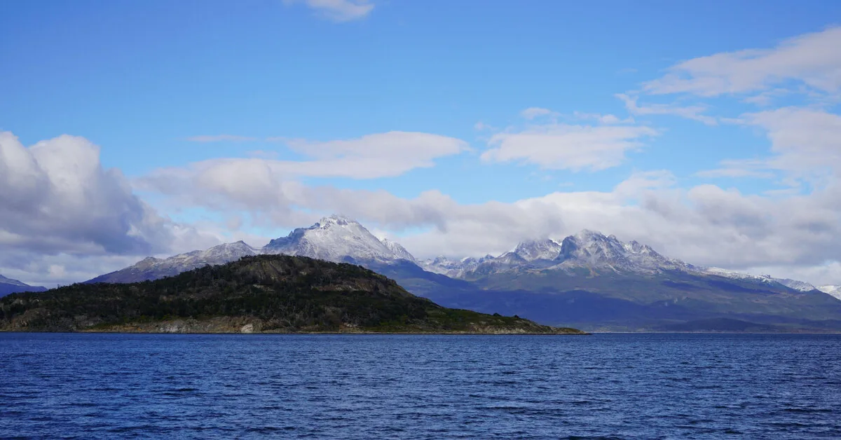 With rising tensions over the Falkland Islands, Argentina revives the naval base project