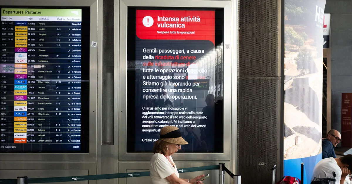 Due to the activity of Mount Etna volcano, the Italian airport has suspended flights