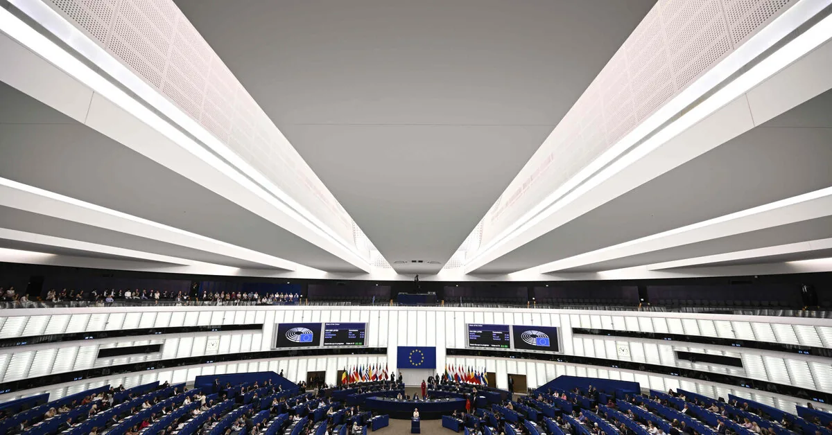 The European Parliament has adopted new e-commerce and customs rules