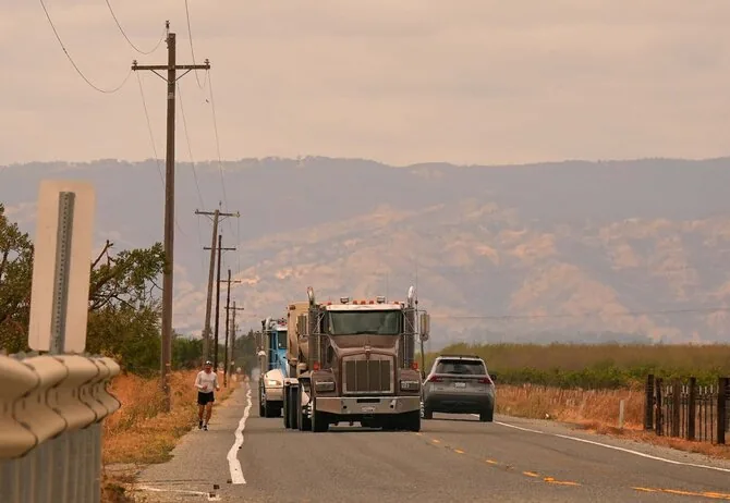 Photo by Arūnas Kisielius / Aidas Ardzijauskas running across America reached the outskirts of Sacramento